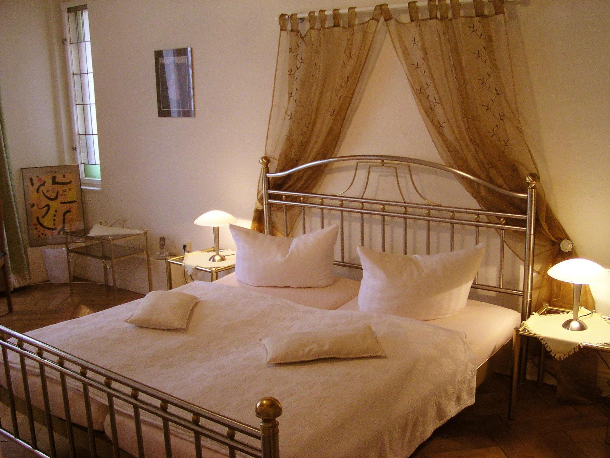 Senta Gasthuis 2*